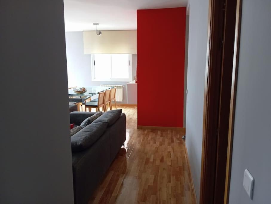Buen Lugar Trabajo Y Familiar Apartment Ciudad Real Luaran gambar