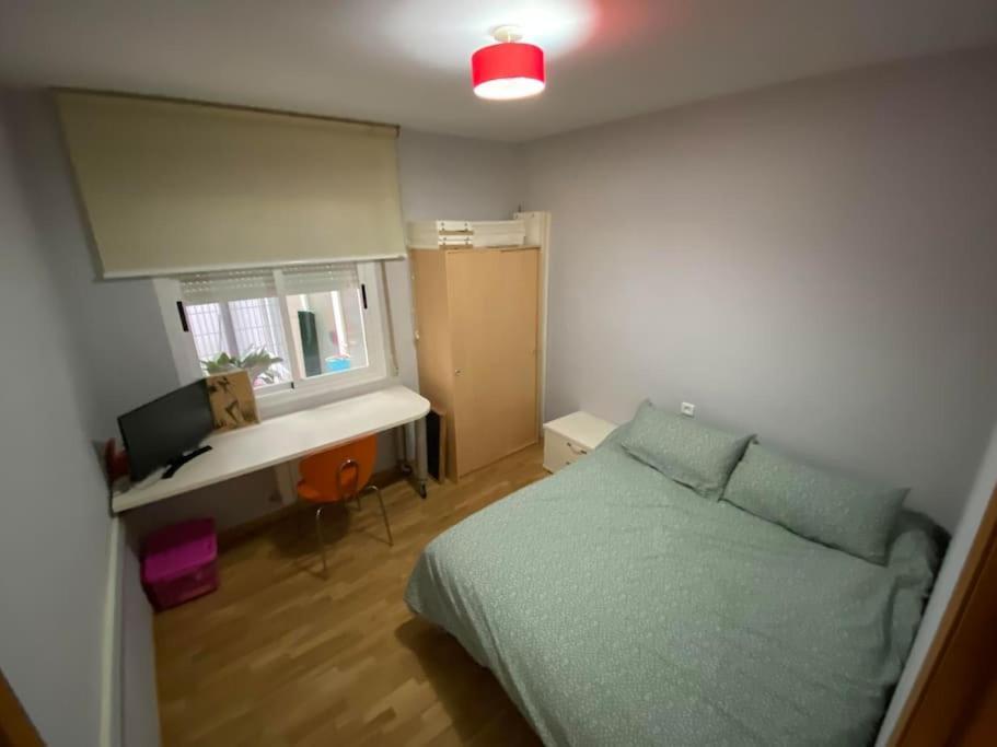 Buen Lugar Trabajo Y Familiar Apartment Ciudad Real Luaran gambar